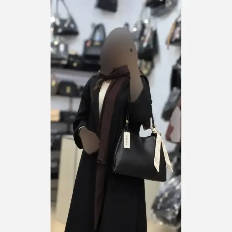 کیف چرم زنانه خارجی مدل آیلار رنگ مشکی سایز 35 در 28