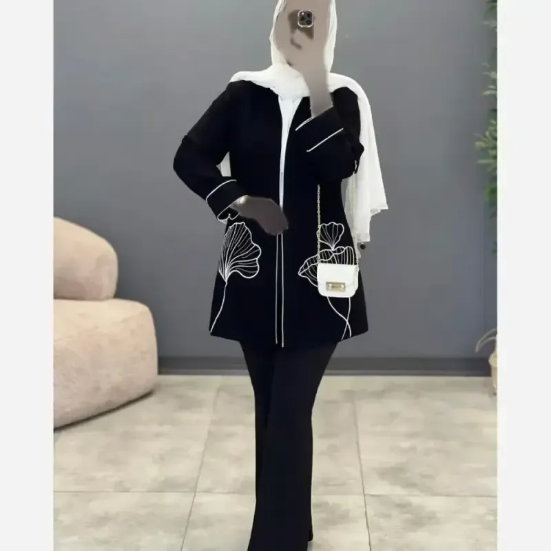 مانتو کتی گلدوزی شده مشکی جنس مازراتی فری سایز مجلسی